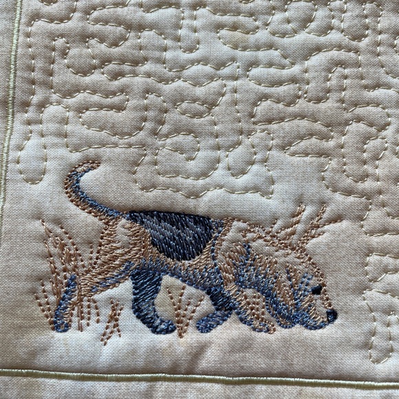 Embroidered Blood Hound Pot Holders Set Of 2 - Picture 3 of 7